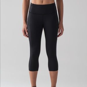 Lululemon Fast and Free crop size 6